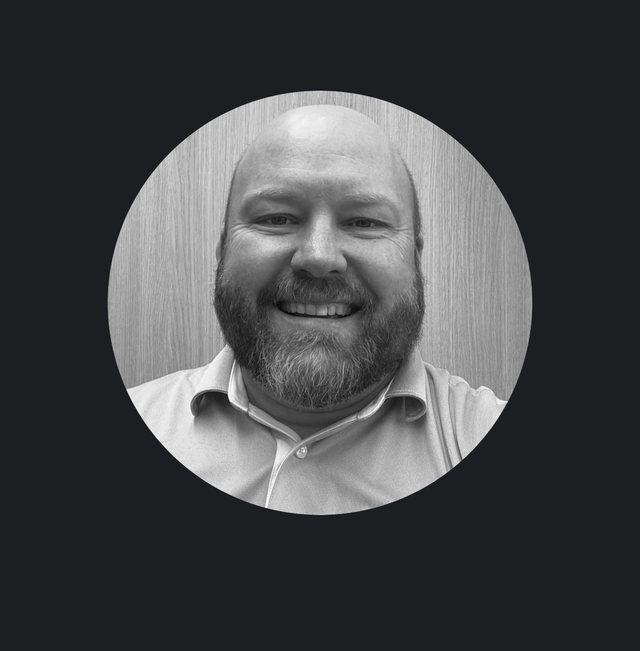 Rick G., Sales Consultant at Overturf KIA in Pasco: black-and-white headshot